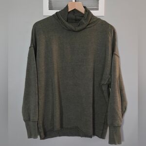 Aerie Cowl Neck Sweater Green